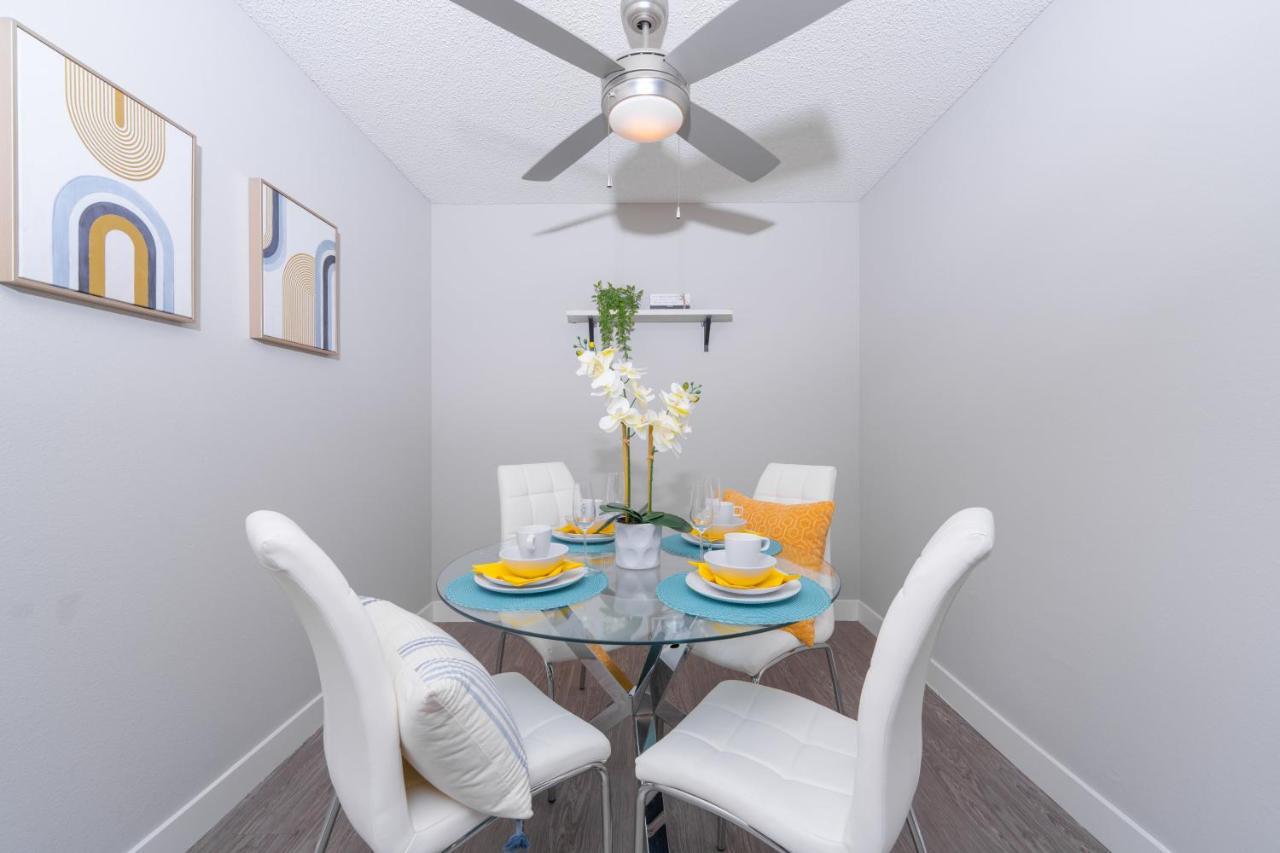 Universal Studios 8 Min Drive Two Bedroom Apartment With Free Parking Los Angeles Exterior foto