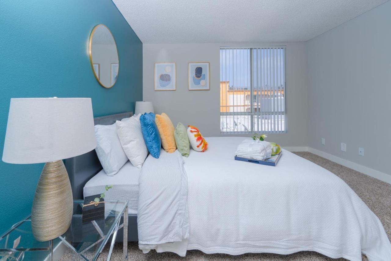 Universal Studios 8 Min Drive Two Bedroom Apartment With Free Parking Los Angeles Exterior foto